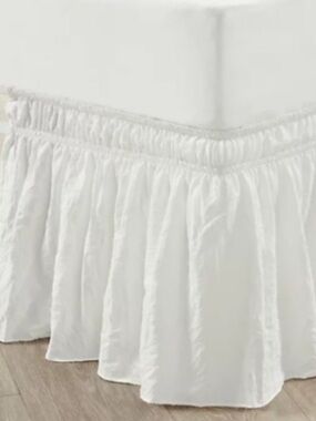 Cannon Queen King Adjustable Bedskirt White NEW 15” Drop Ruched Dist Ruffle